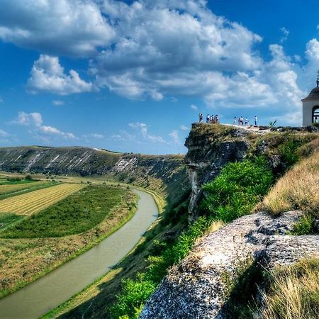 Mesogios Hotel Кишинёв Экстерьер фото